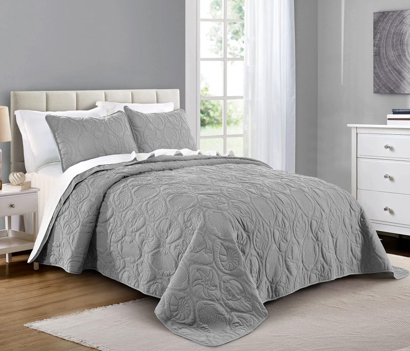 Pure Bedding طقم لحاف بيور بيدينج، مقاس كينج/كاليفورنيا كينج، لون رمادي فاتح - غطاء سرير كبير الحجم - غطاء من الألياف الدقيقة - يتضمن لحافًا واحدًا و2 غطاء وسادة، بنقشة نجمة المحيط - Image 1