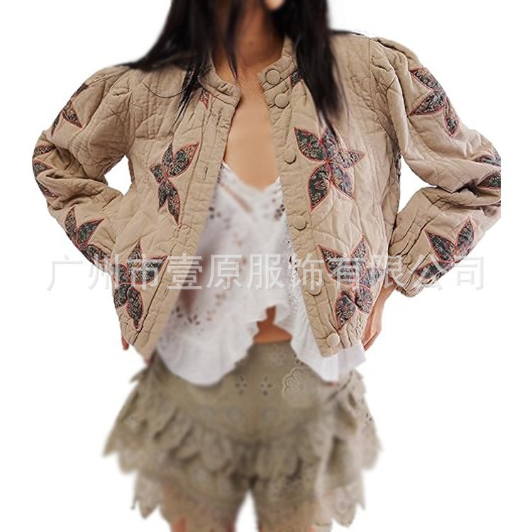 2025 Maple Leaf Pattern Patch Embroidered Quilted Jacket Short Jacket For Women - Image 4