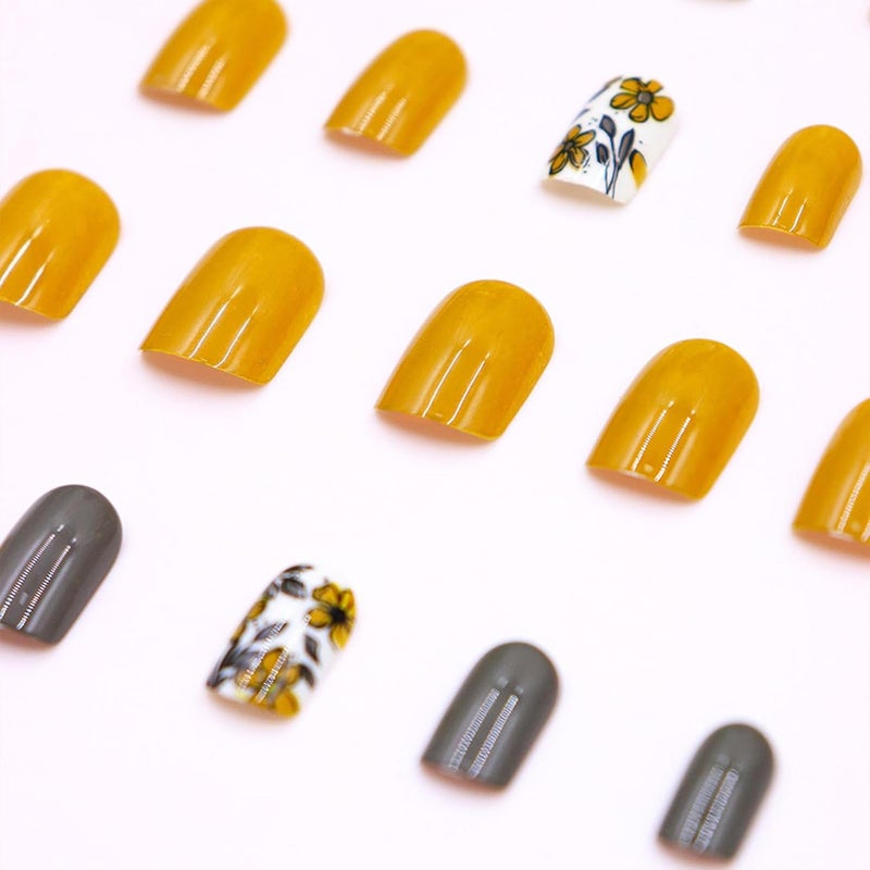 WULIUFLY Individual group scene compatible Fall Press on Nails Short Square Fake Nails Brown False Nails with Floral Designs Acrylic Nails Brown Fall Glue on Nails Glossy Short Artificial Nails Stick on Nails for Women Nail Art Manicure 24PCS Wear resistant upgraded material - Image 4