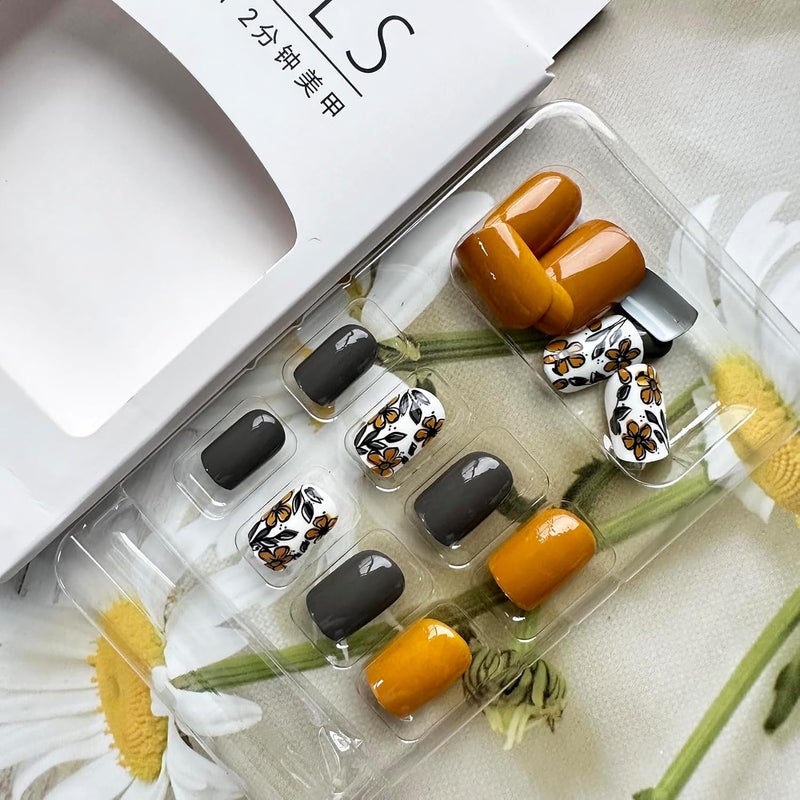 WULIUFLY Individual group scene compatible Fall Press on Nails Short Square Fake Nails Brown False Nails with Floral Designs Acrylic Nails Brown Fall Glue on Nails Glossy Short Artificial Nails Stick on Nails for Women Nail Art Manicure 24PCS Wear resistant upgraded material - Image 2