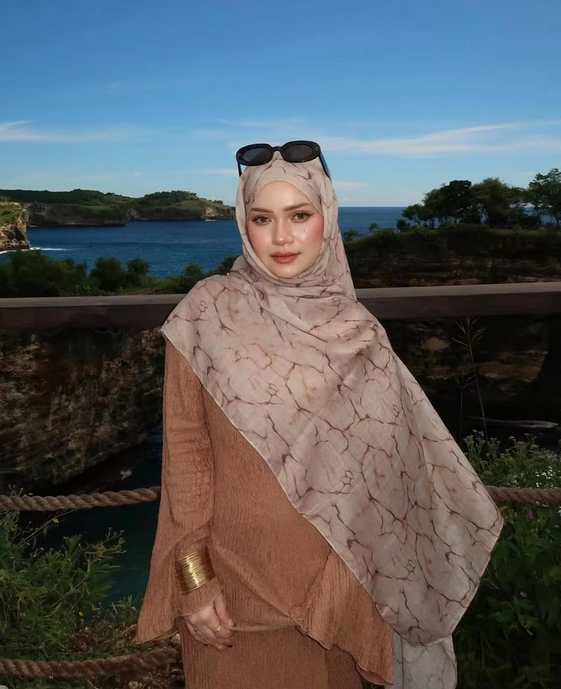 FANXIN Ethnic Style Satin Polyester Shawl Wrap for Women - Elegant Floral Design, Lightweight Scarf for All Seasons