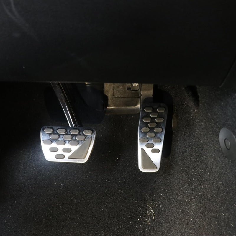 Takelablaze Classic practical design Non-Slip Foot Pedals Pads Aluminum Auto Pedal Covers Compatible with Jeep Wrangler JL/JLU 2018-2024 2020 2021 2022 2023 2024 Gladiator JT Low maintenance - Image 2