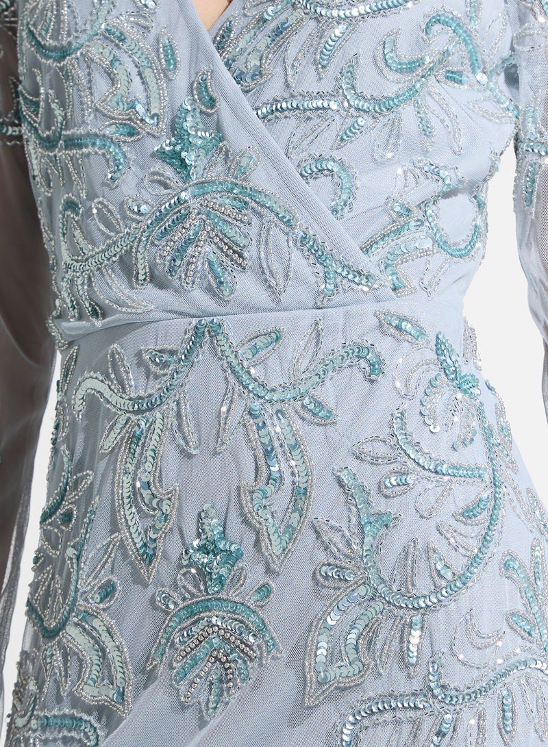 Namshi x Embroidered Evening Dress - Image 4