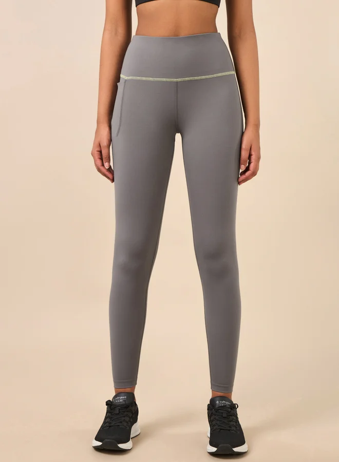 كالت ليجنز نسائي رمادي أساسي للأداء