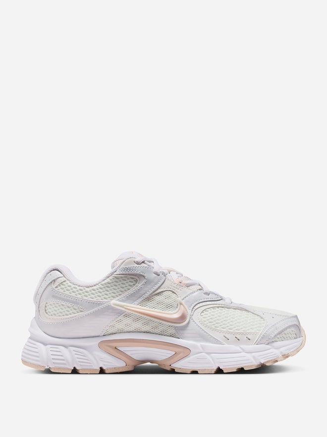 Nike V5 RNR Shoes - Image 3