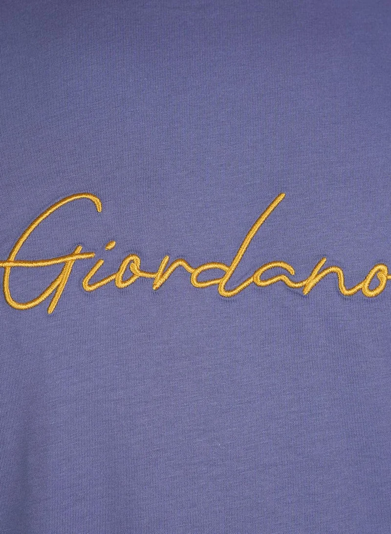 GIORDANO  Men's Slim Fit Cotton Signature Print Tee for Men | Best Price UAE