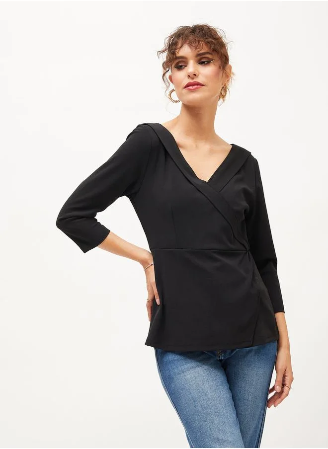 ساسافراس Lapel Detail V Neck Top by Styli