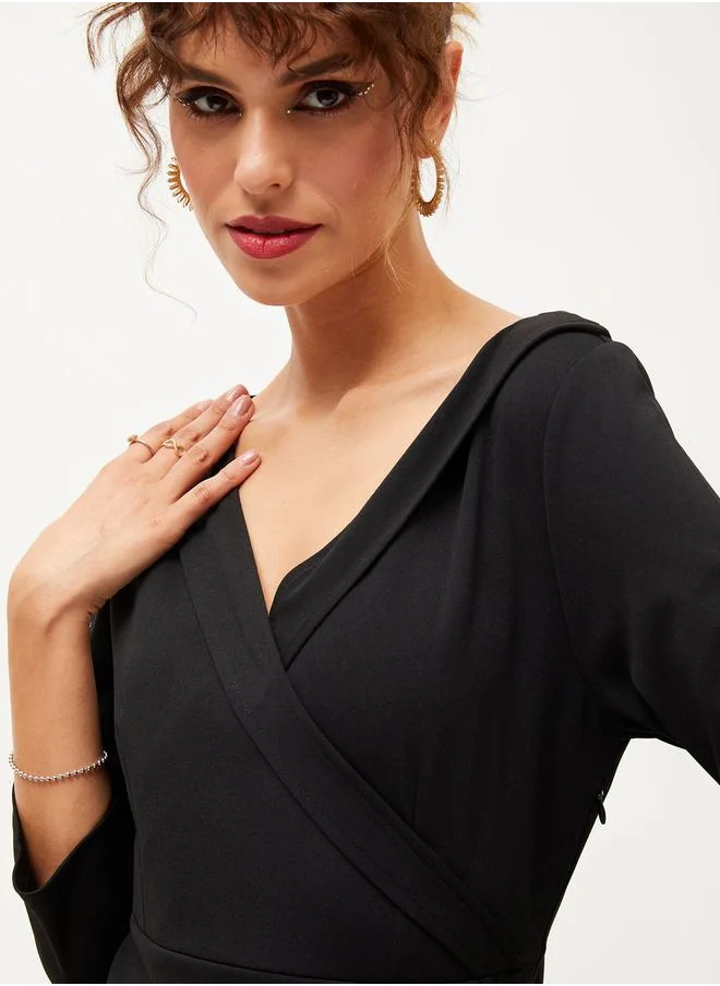 SASSAFRAS Lapel Detail V Neck Top by Styli
