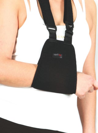Arm Sling (Simple) Universal - Comfortable Support For Arm Recovery, 60720 - pzsku/ZA8B57FE9883B3174EF86Z/45/_/1738212075/90f955fe-4b5a-4d9b-9600-5010bc44d340