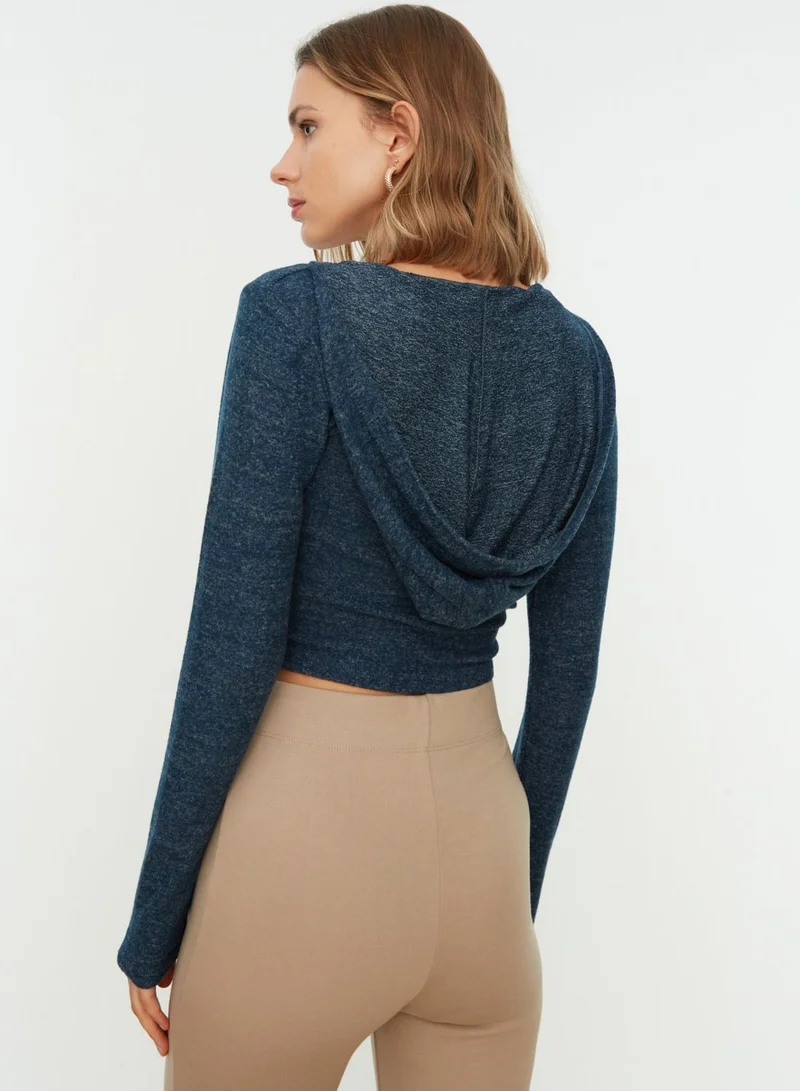 trendyol Crop Wrap Top