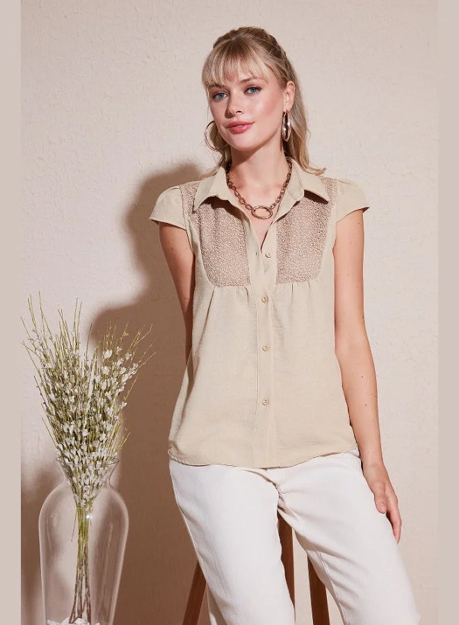 Lela Lela Lace Detail Short Sleeve Regular Fit Shirt Women's SHIRT 611GO0215