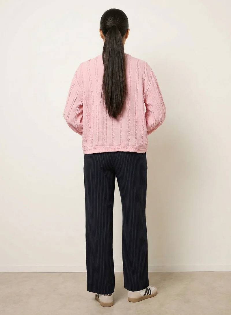 بلو فانيلا Lace Ruffle Batwing Sleeve Top