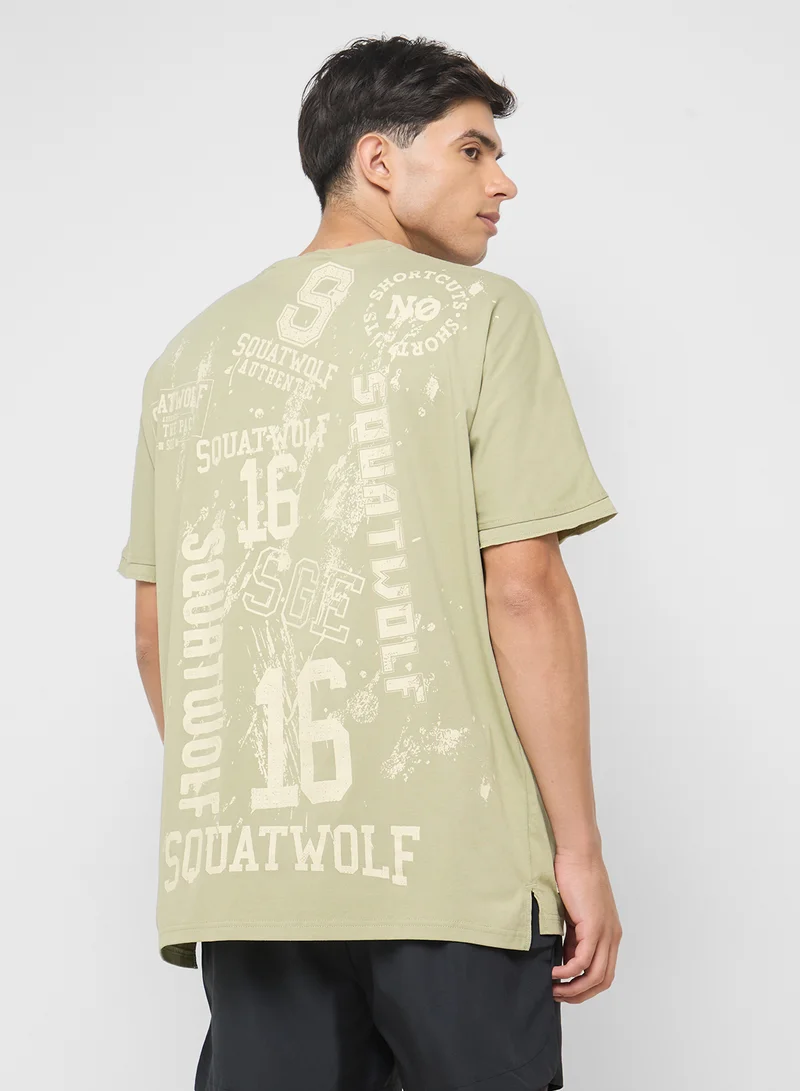 سكوات وولف Golden Era Oversized Distressed Multi Logo Tee