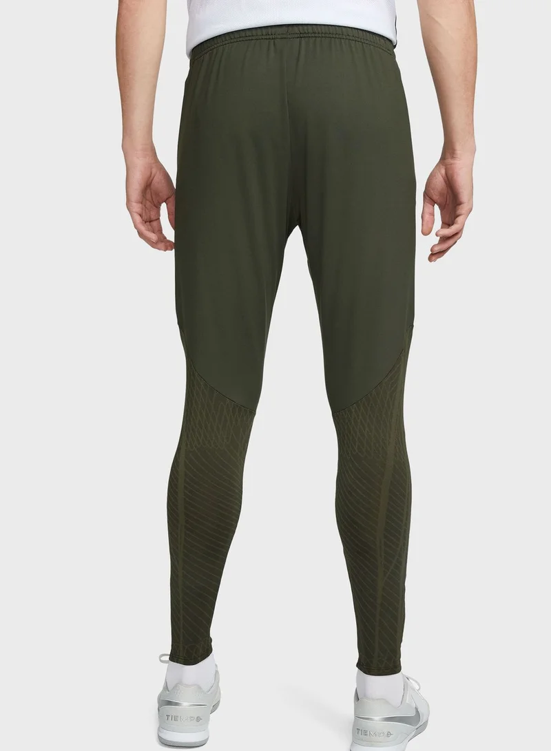 Nike Fc Barcelona Dri-Fit Strike Pants