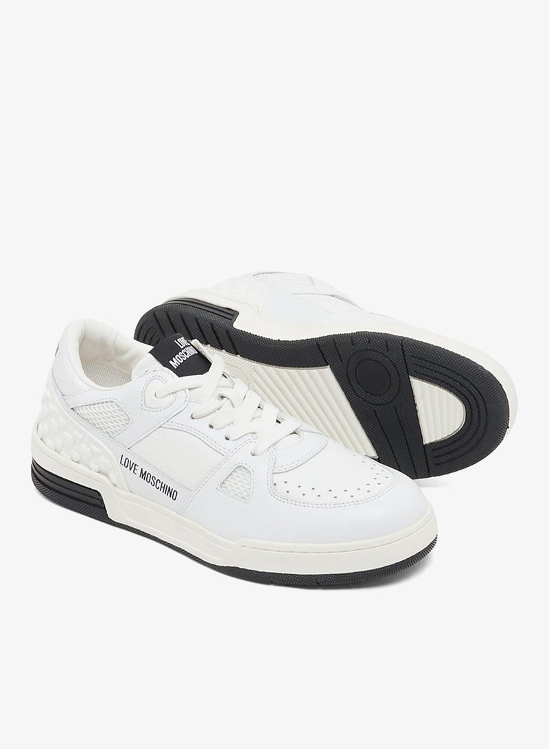 لوف موسكينو حذاء رياضي منخفض بشعار - Image 3