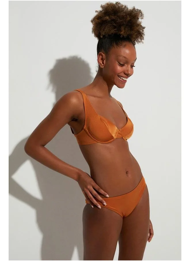 جون June Underwired Bikini Top