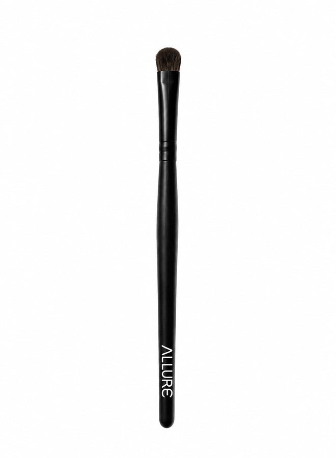 Allure Flawless Concealer Brush - Image 1