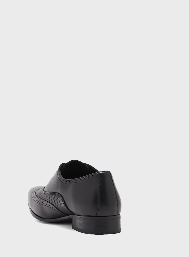 Robert Wood Brogue Design Wing Cap Formal Lace Ups