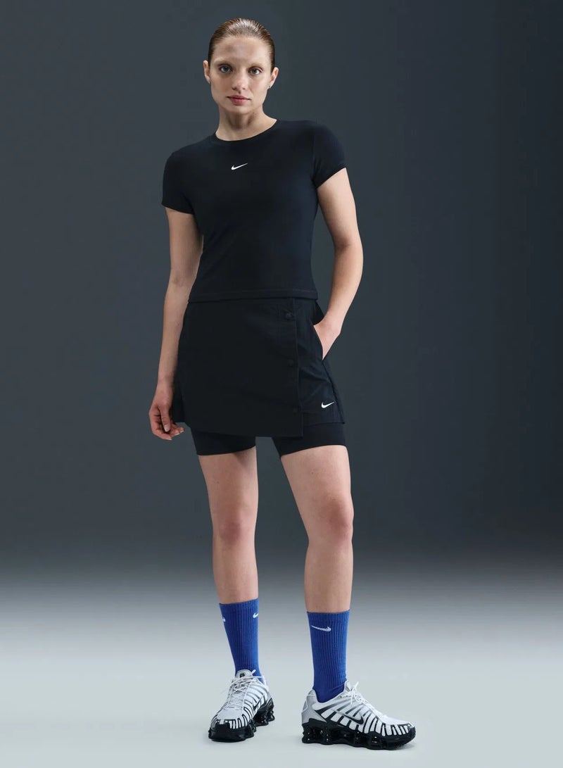 Nike Sportswear Crop Women's Black T-Shirt - Image 5