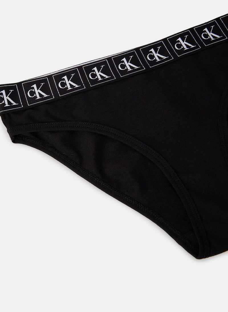 Calvin Klein Jeans Youth 3 Pack Bikini Briefs - Image 3