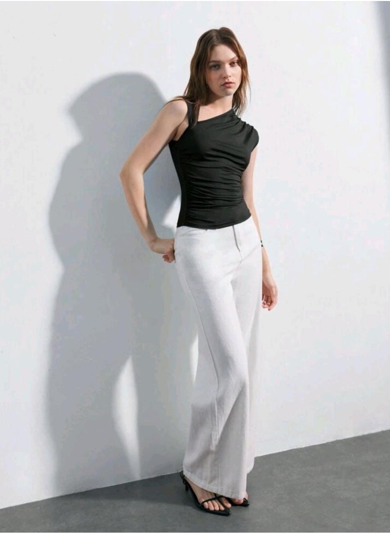 Shein - Maija Women's Solid Color Asymmetric Collar Ruched Tank Top With Shoulder Cutouts - Image 1