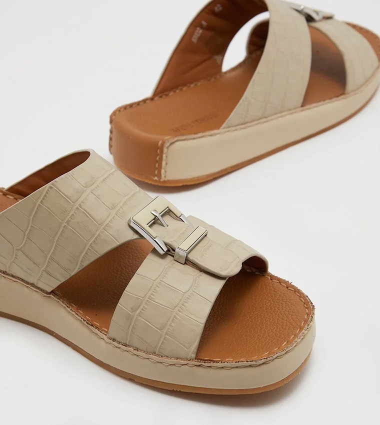 STEVE MADDEN  Amulti White Men's Sandals for Men | Best Price UAE