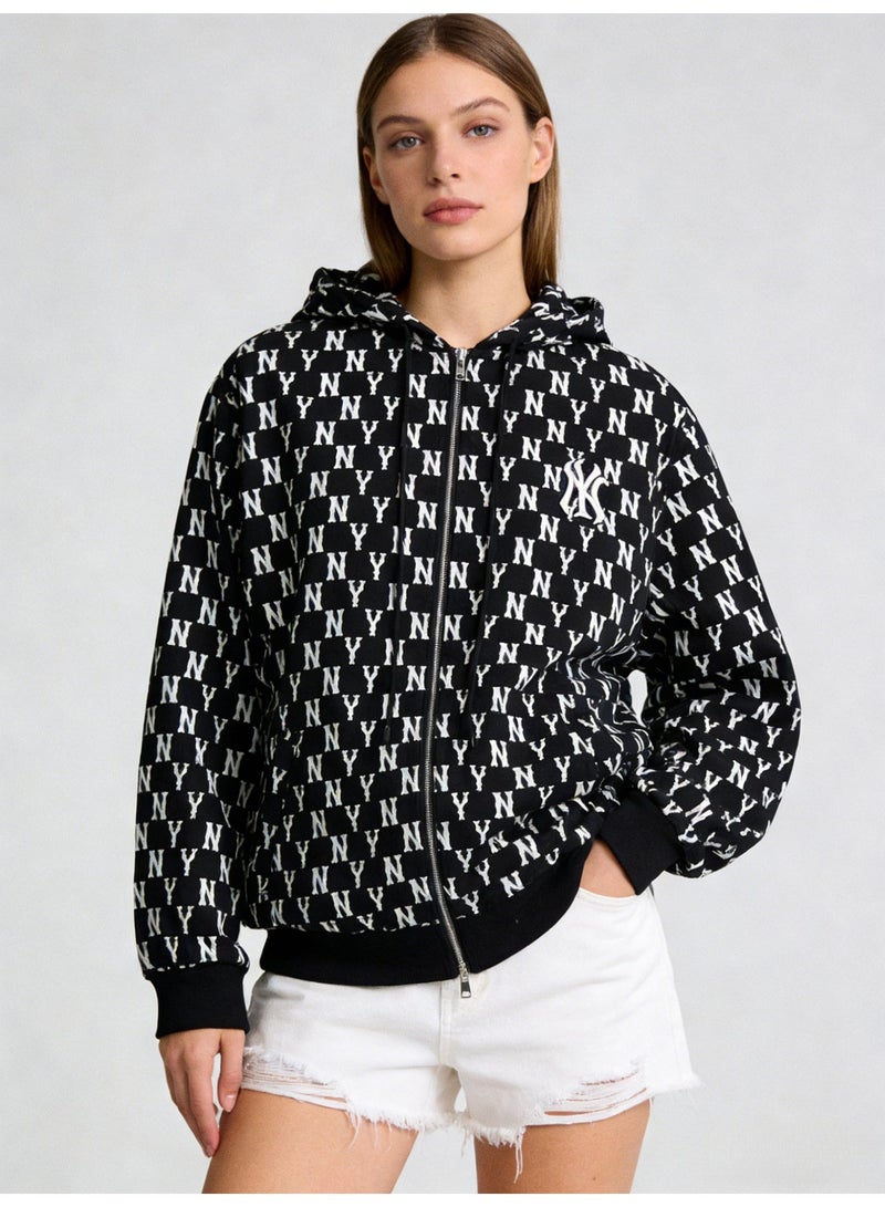 إم إل بي ة MLB للسيدات باللون الأسود ذات زبون ورفعة رأس، بطباعة رموز NY الموزعة على كاملها - Image 1