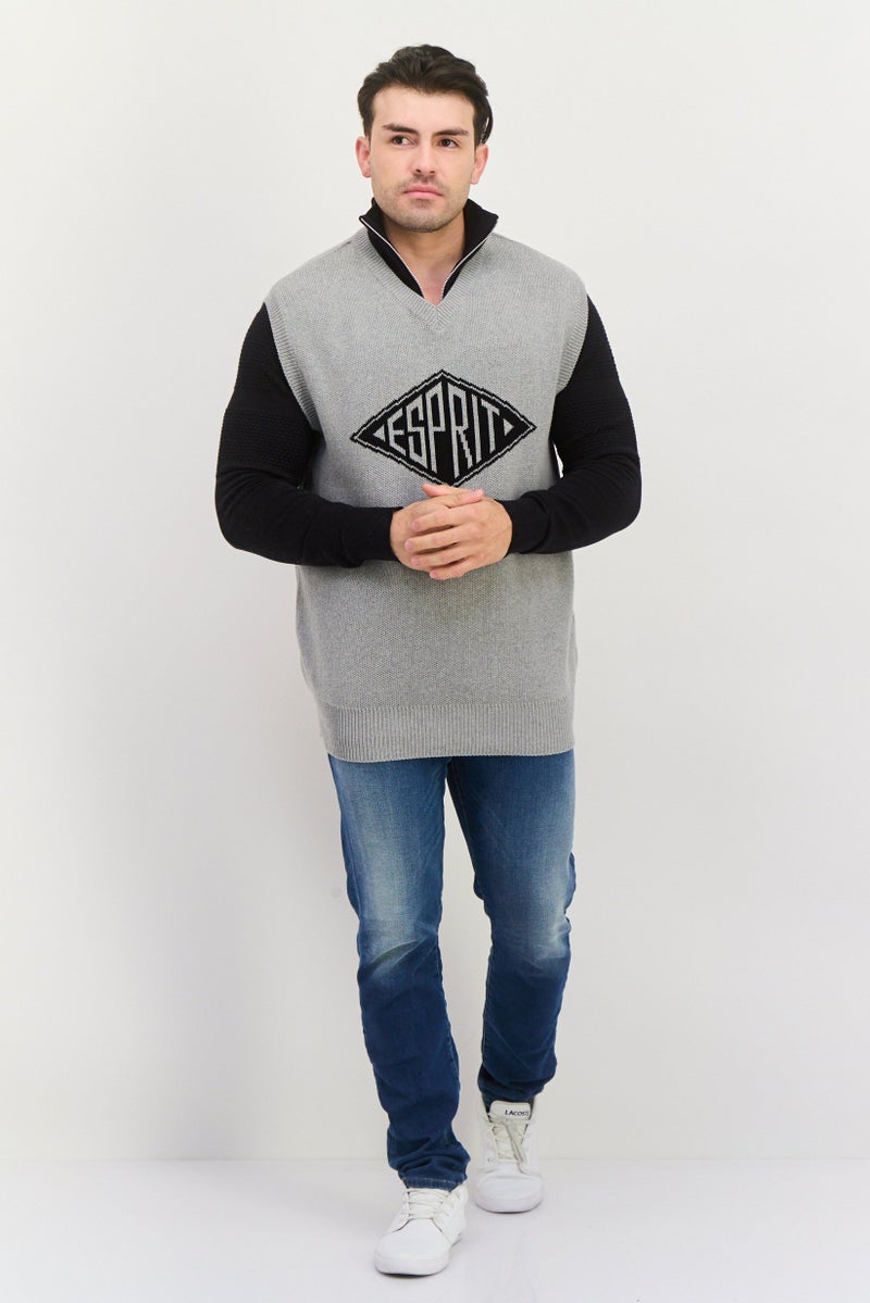 ESPRIT Men V-Neck Brand Logo Long Sleeveless Vest, Grey - Image 4