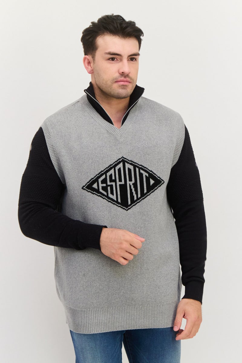 ESPRIT Men V-Neck Brand Logo Long Sleeveless Vest, Grey - Image 1