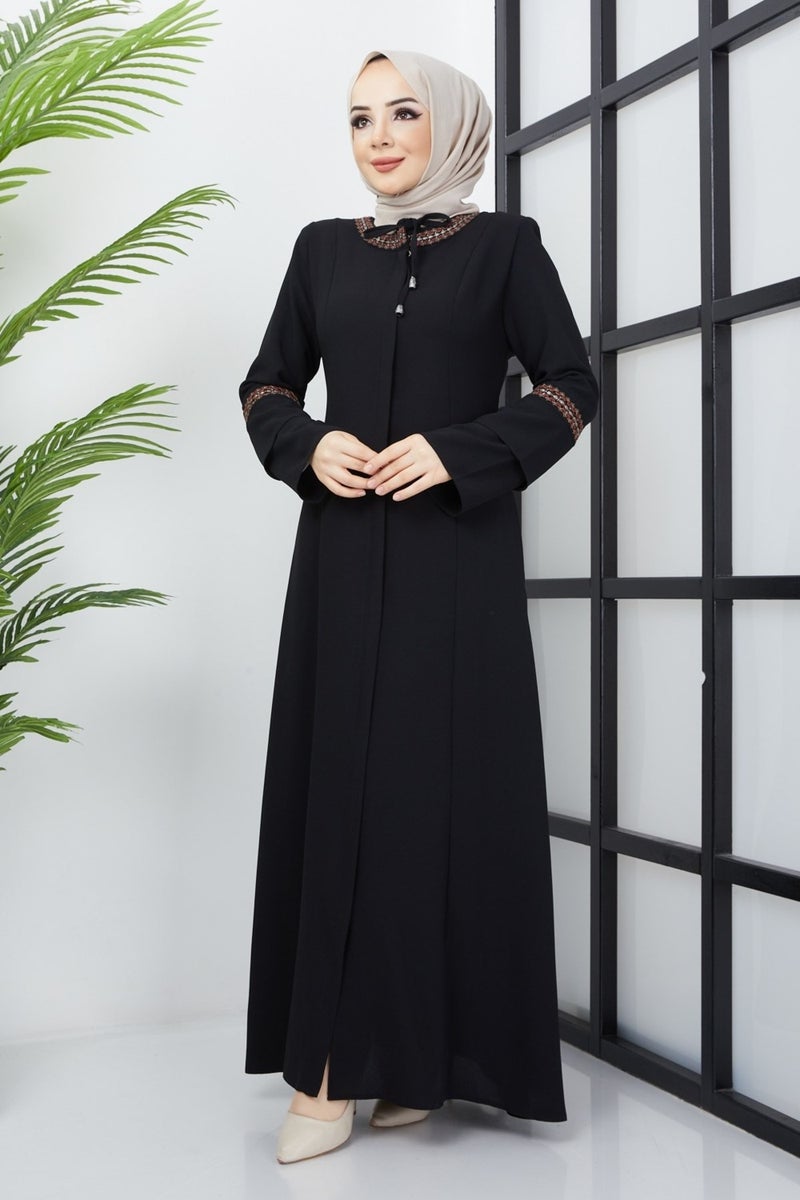 Hafsa Mina Plus Size Embroidered Detailed Black Abaya10  - Image 4