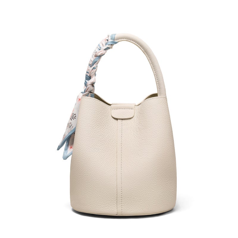 Small Bucket Bag Women'S High-Grade Bag 2023 New Niche Vegetable Basket Women'S Bag Super Popular Portable Messenger Bag Summer - Image 5