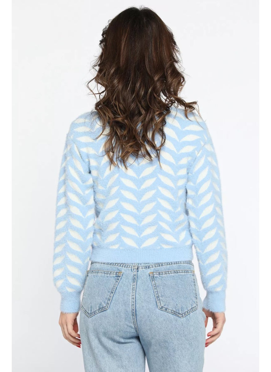 Gülseli Gulseli Crew Neck Patterned Soft Yarn Croptop Women's Knitwear Sweater  - Image 4