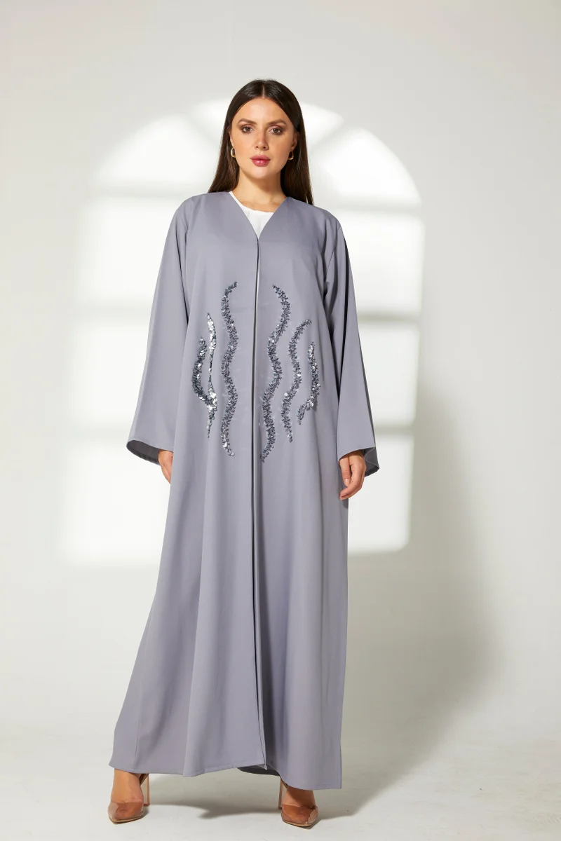 Moistreet Embroidered Flared Sleeve Abaya