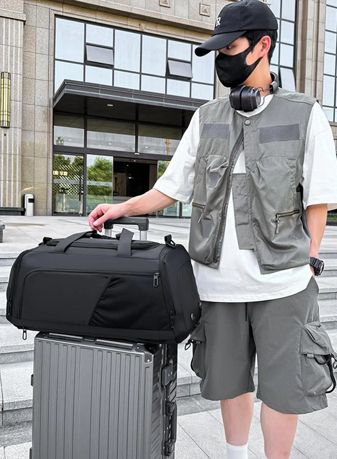 تايك تو Men Black Sports Duffle Bag