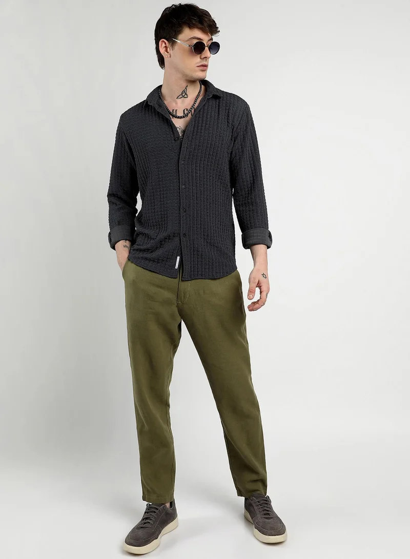Campus Sutra Men's Charcoal Grey Cube-Textured Shirt