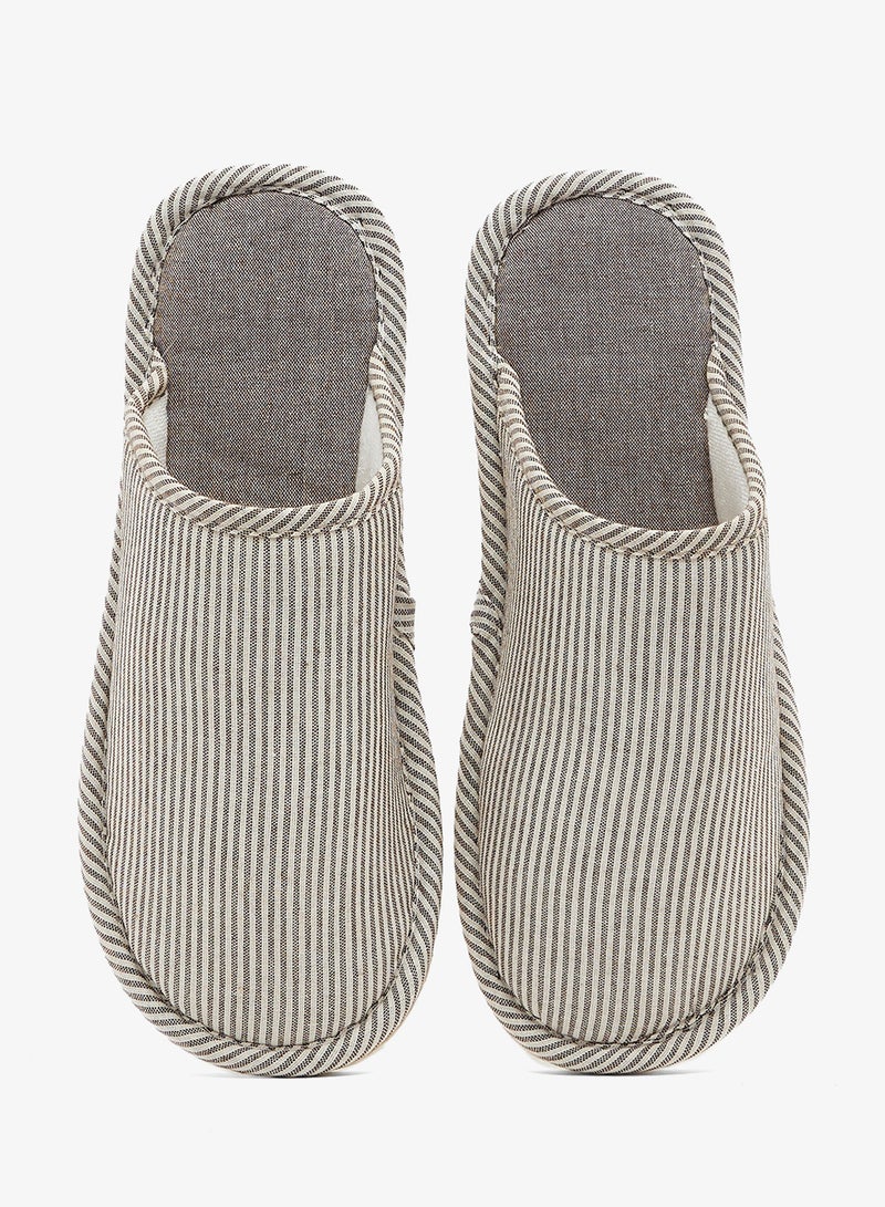 Seventy Five Soft Comfortable Bedroom Slippers - Image 4