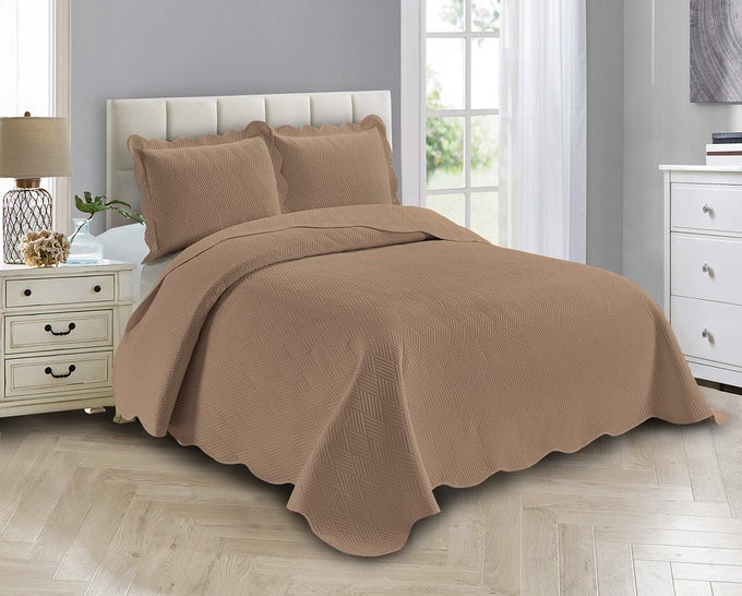 LUXURY OVERSIZED COVERLET EMBOSSED BEDSPREAD SET SOLID TAUPE FULLQUEEN BED COVER NEW ASHLEY