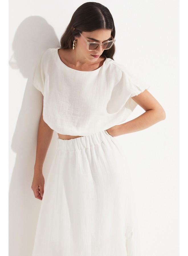 جون بلوزة قطنية قصيرة نسائية بيضاء - Image 4