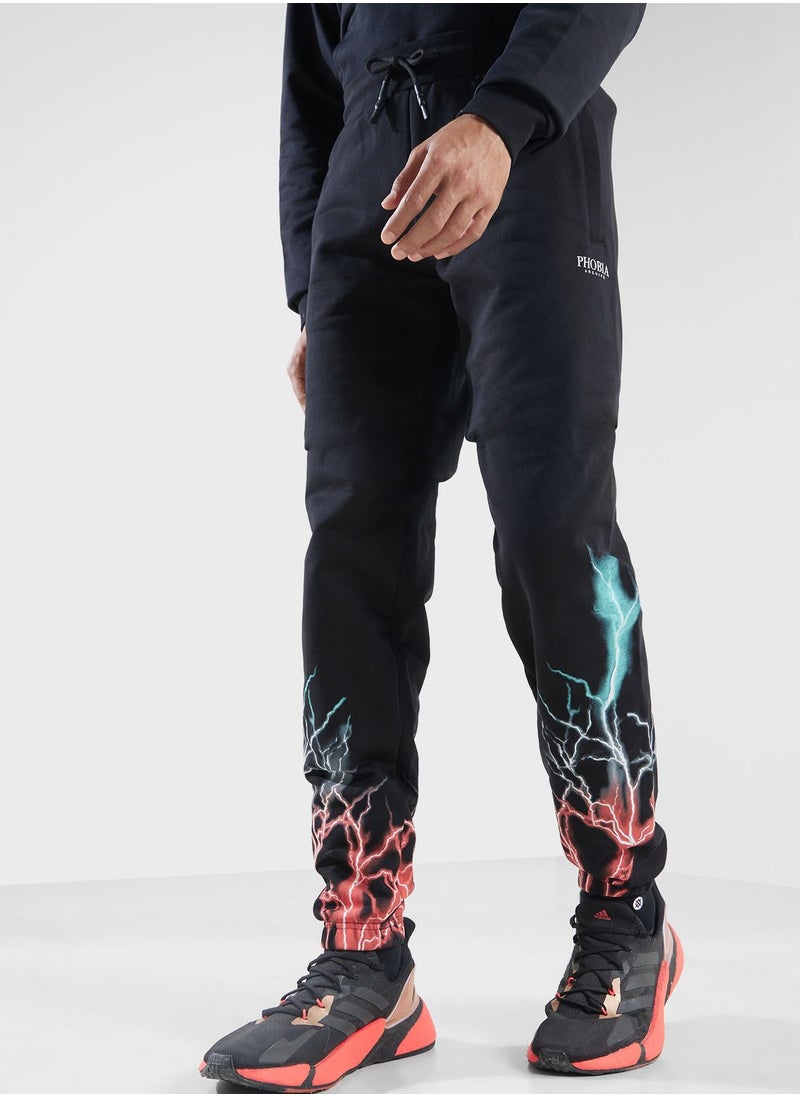 Lightning Printed Sweatpants - pzsku/ZA8D233C23A9777DC96D0Z/45/_/1719606177/da0ab3b1-03f4-4025-a104-4131f2589bd4