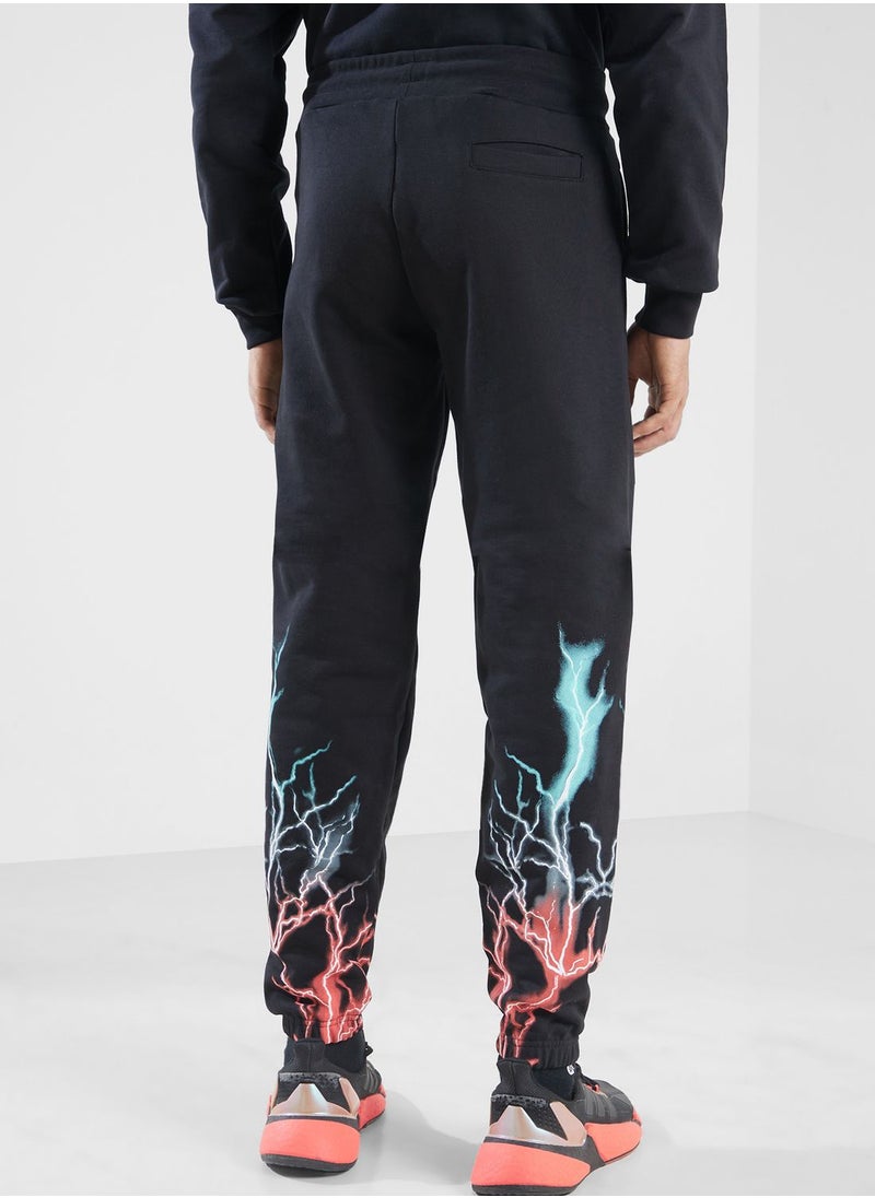 Lightning Printed Sweatpants - pzsku/ZA8D233C23A9777DC96D0Z/45/_/1719606180/e741d0f4-f0a5-4294-8bc6-dff79af8dc4e