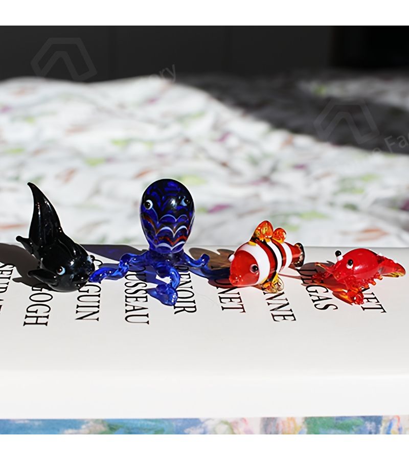 Handcrafted Glass Marine Animal Black Goldfish Figurine for Aquarium Decor Christmas Gift - Image 5