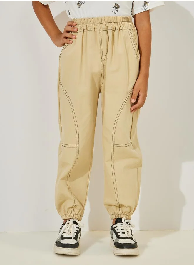 ستايلي Solid Jogger with Thread Detail Pattern