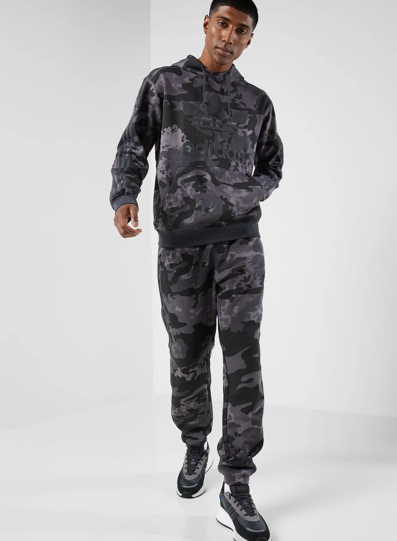 adidas Originals Graphics Camo Joggers