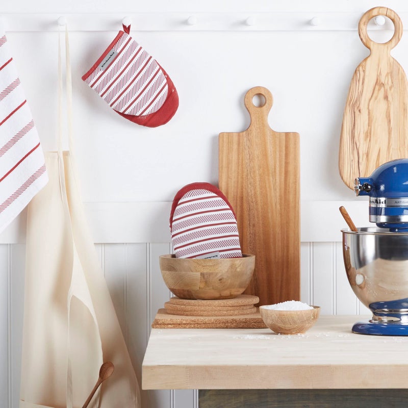 KitchenAid Albany Mini Oven Mitt 2-Pack Set, Passion Red, 5.5"x8" - Image 2