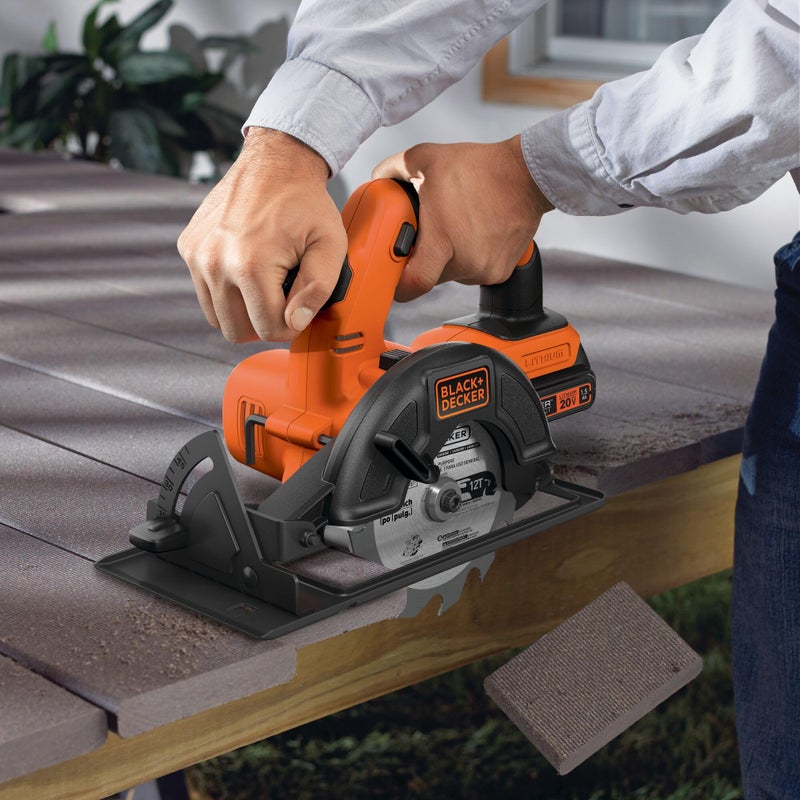 BLACK+DECKER مجموعة أدوات الطاقة BLACK+DECKER 20V MAX، مجموعة أدوات كهربائية لاسلكية مكونة من 4 أدوات مع بطاريتين وشاحن (BD4KITCDCRL) - Image 2