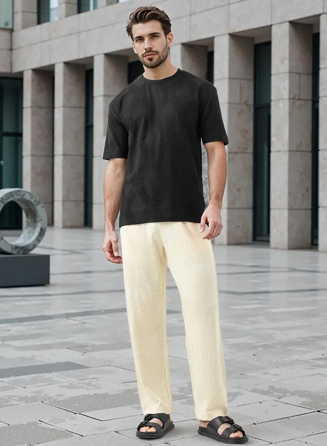 ايكونيك تي شيرت رجالي بنقشة مميزة