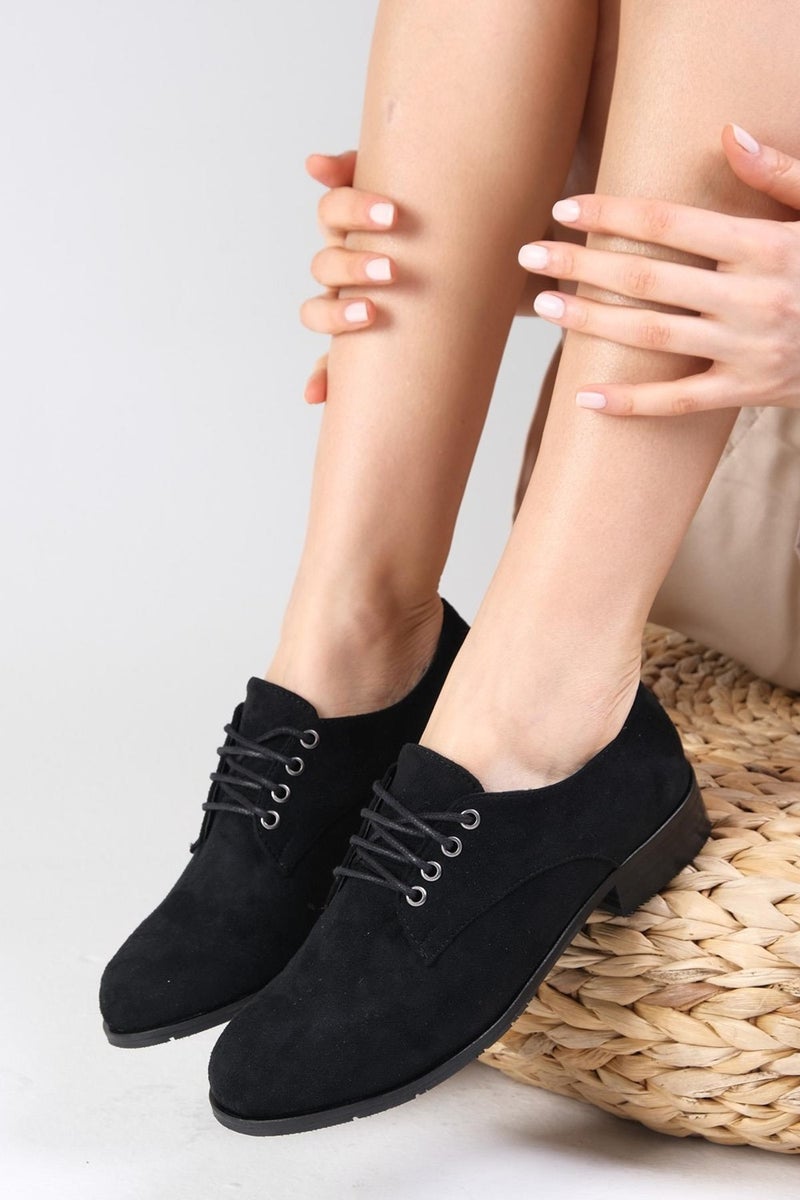 Mio Gusto Berta Black Suede Women's Oxford Flat Shoes  - Image 3