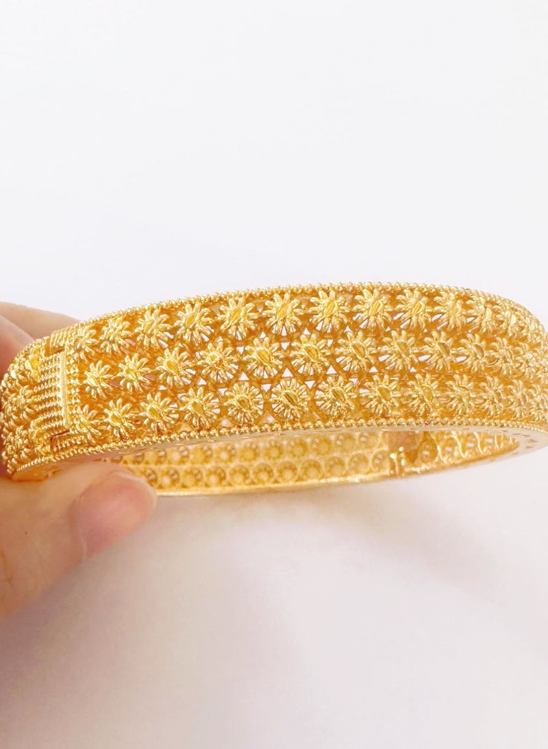 24K Gold Plated Bangle for Women, Wedding Bracelet, Bridal Jewelry, 1 Piece - Image 3