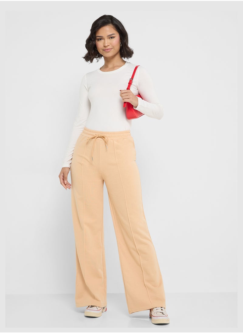 Wide Leg Sweatpant - pzsku/ZA8DCC811D9E565233661Z/45/_/1729665057/446a3abb-261c-4195-86e3-124fe1fba624