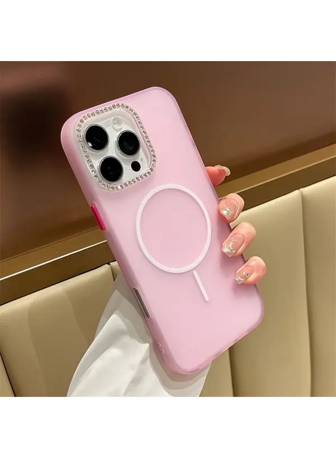 حافظة مغناطيسية وردية حمراء غير لامعة مع حبيبات الراينستون اللامعة لهاتف iPhone 15 Pro - غطاء شفاف ناعم - Image 2